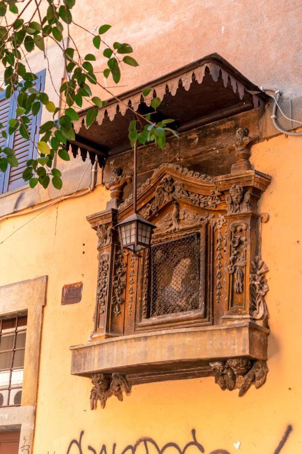 Old Trastevere Studio Rome Bagian luar foto