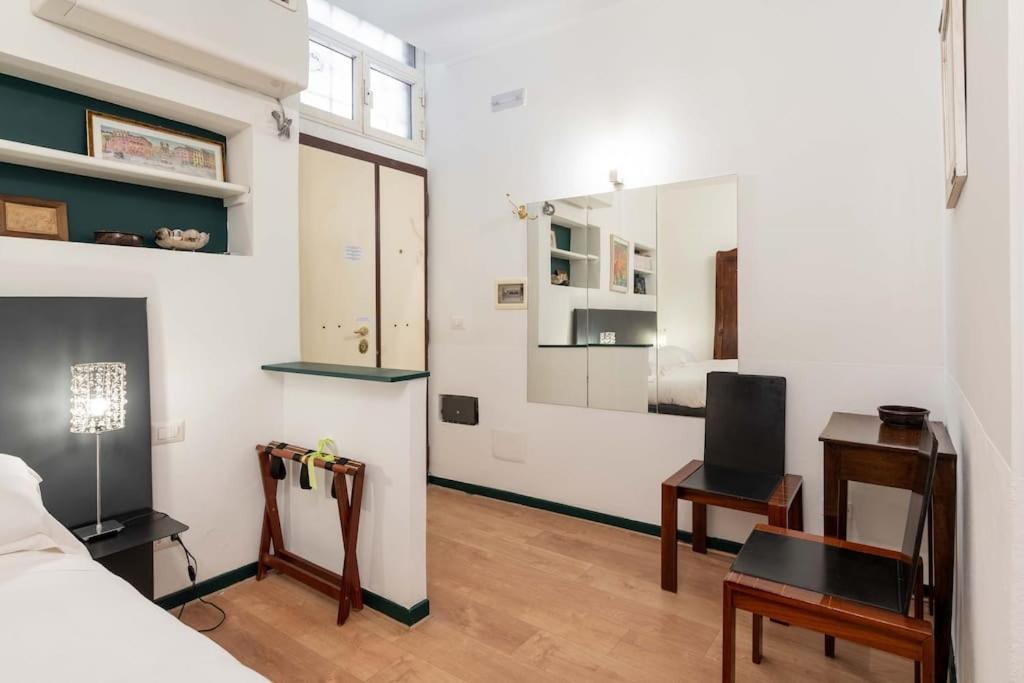 Old Trastevere Studio Rome Bagian luar foto